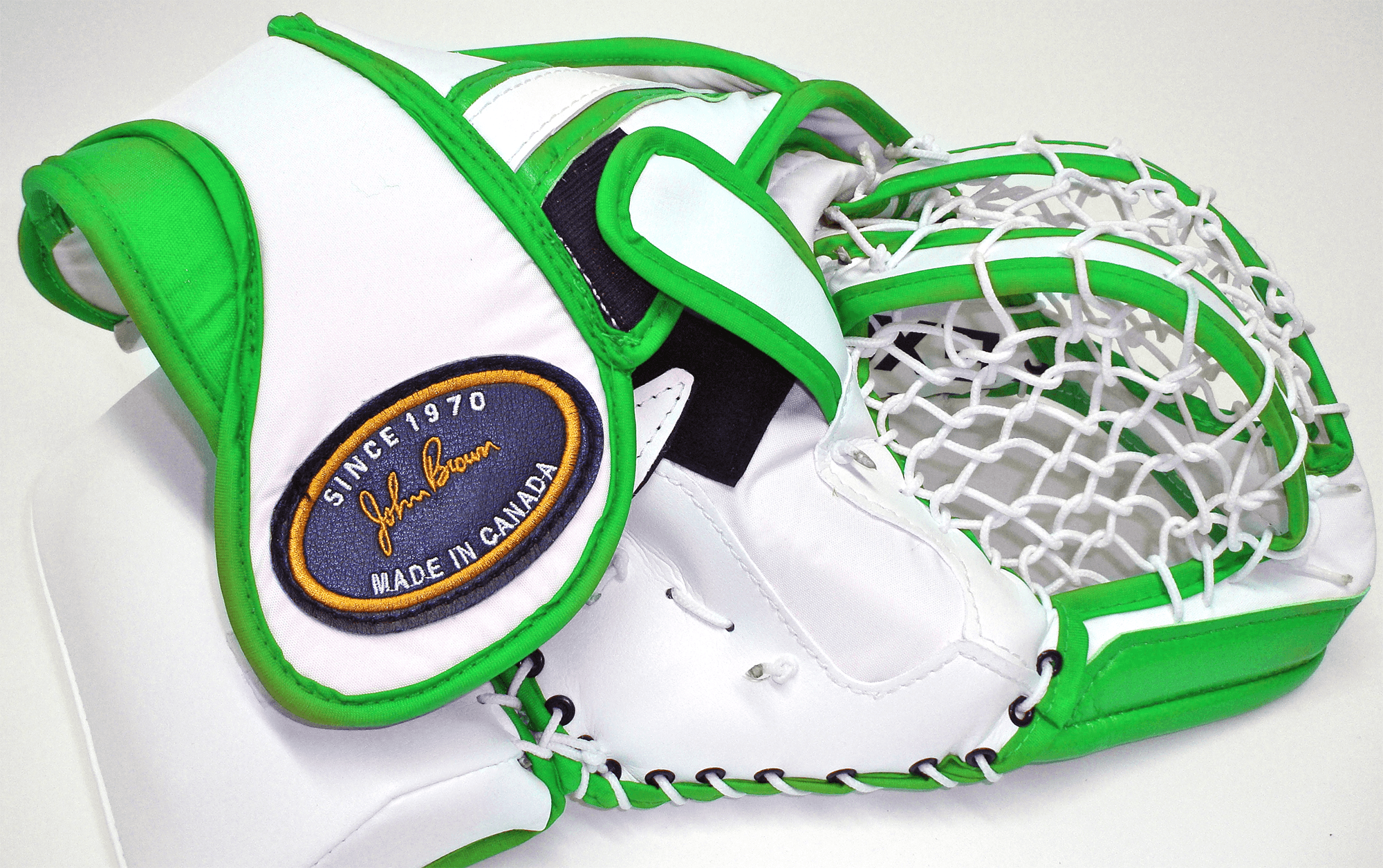 Close up of glove back and pocket