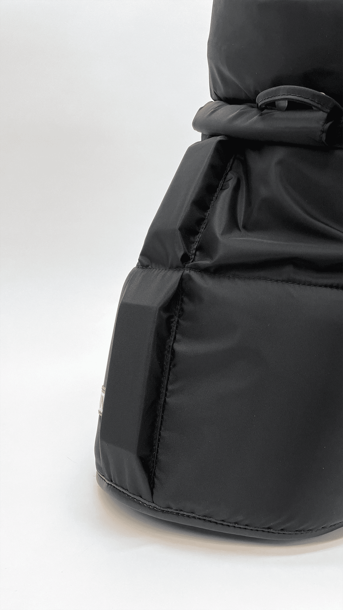 Side of pant leg with cheater