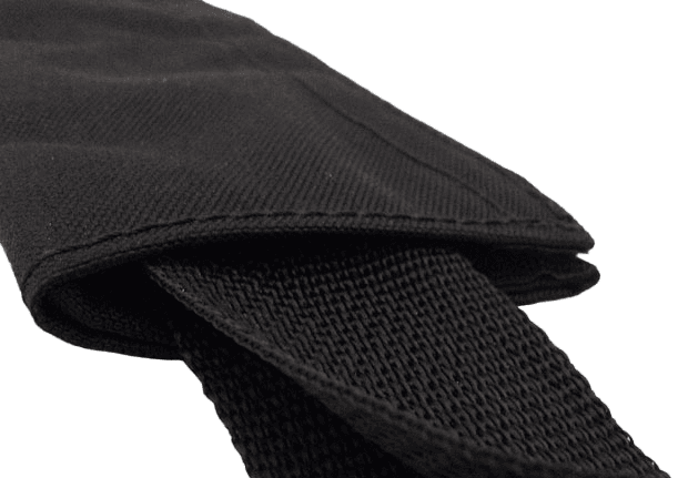 Padded shoulder strap with velcro enclosure
