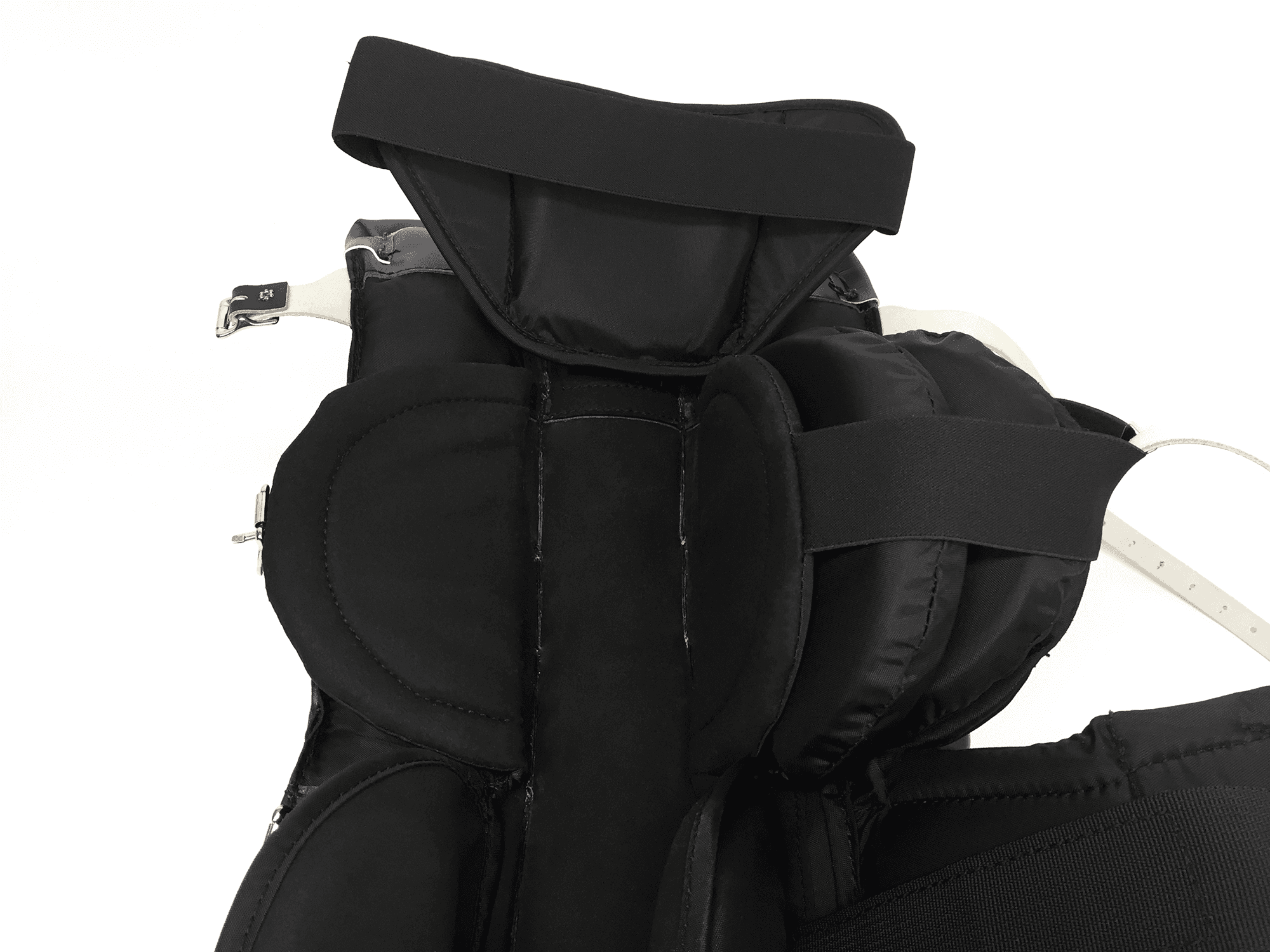 2100 interior knee cradle