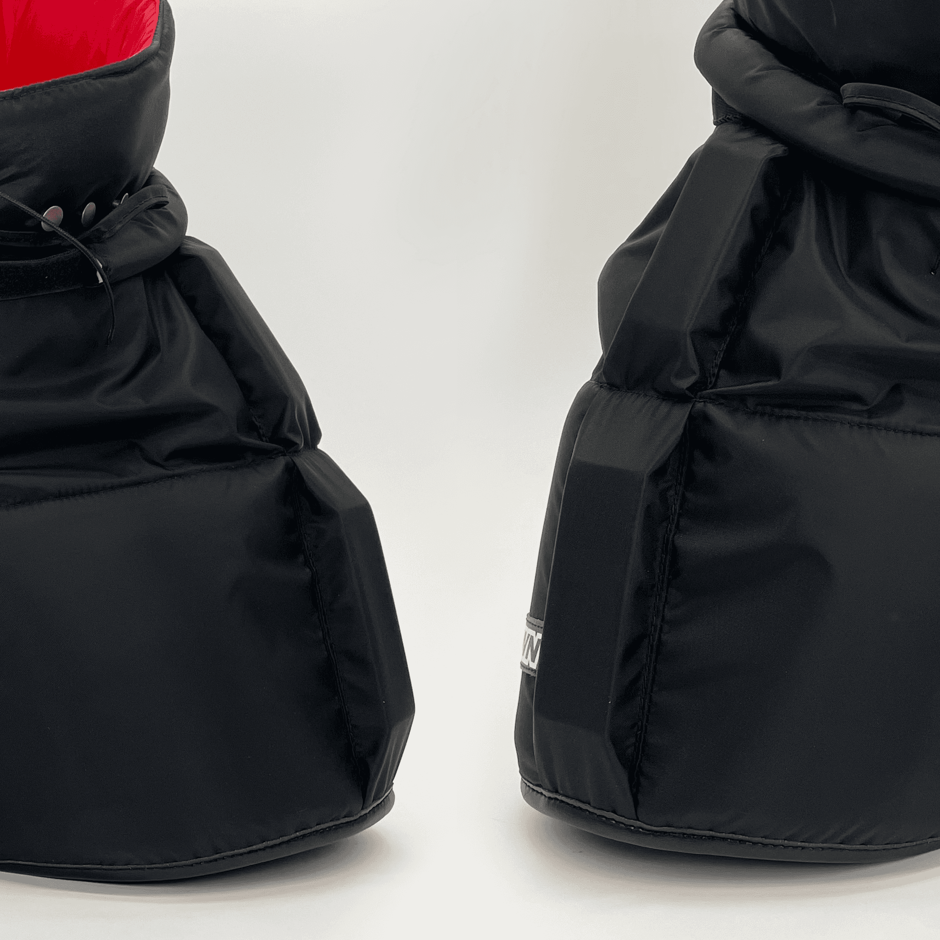 External cheater on pant leg
