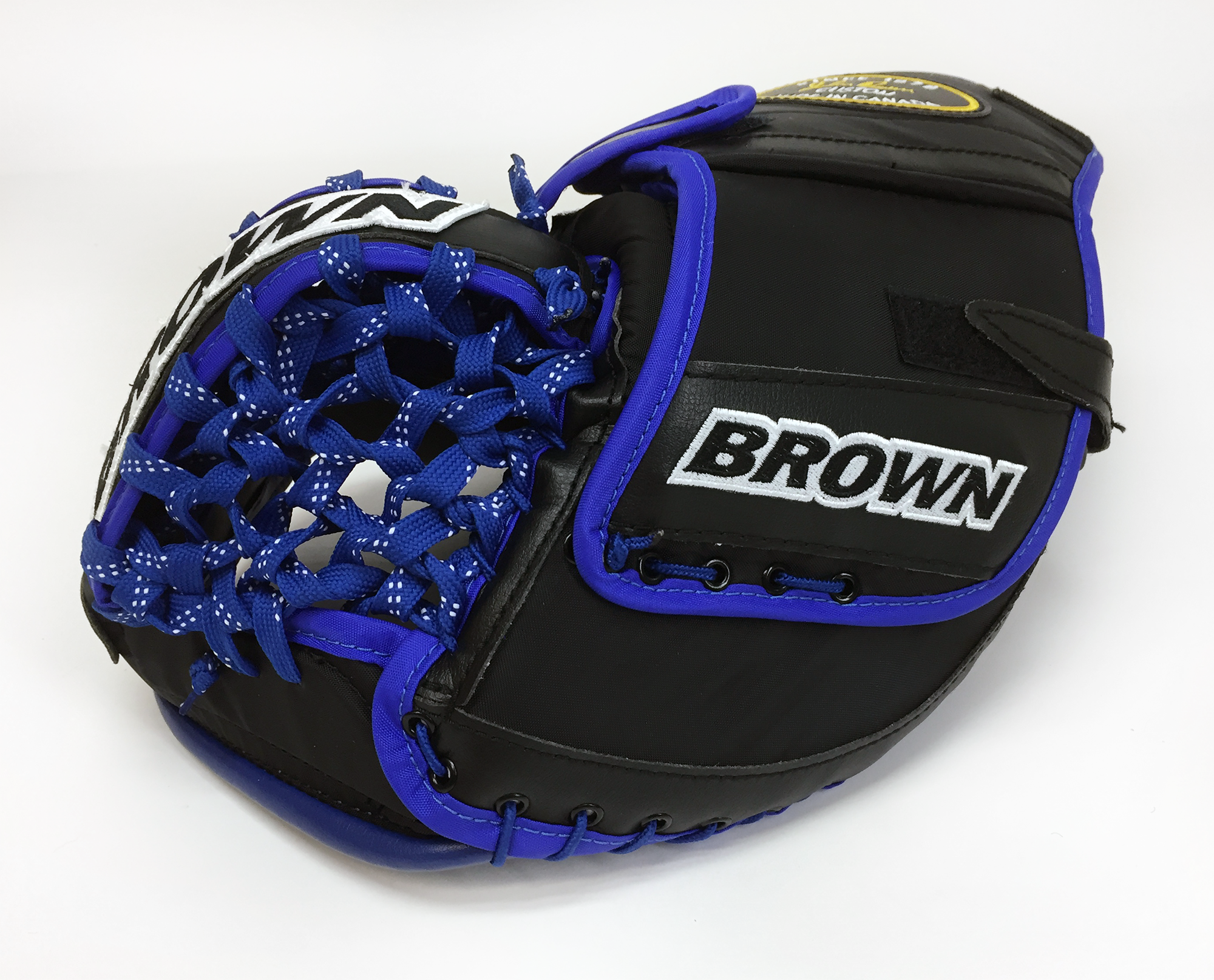 /img/equipment/catch-gloves/1800/variations/black-blue/rear-fingers.png