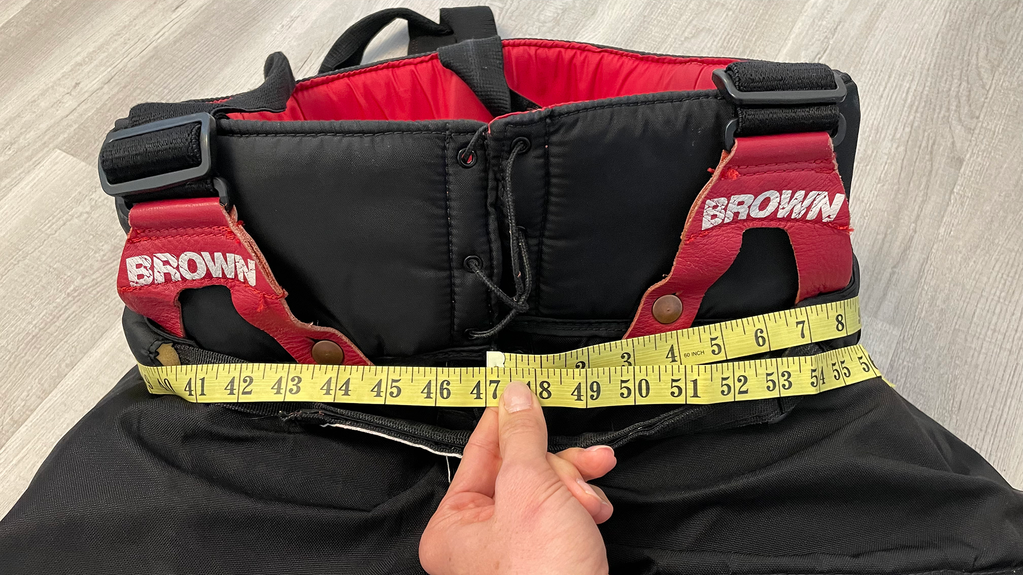 Measuring external pant circumference